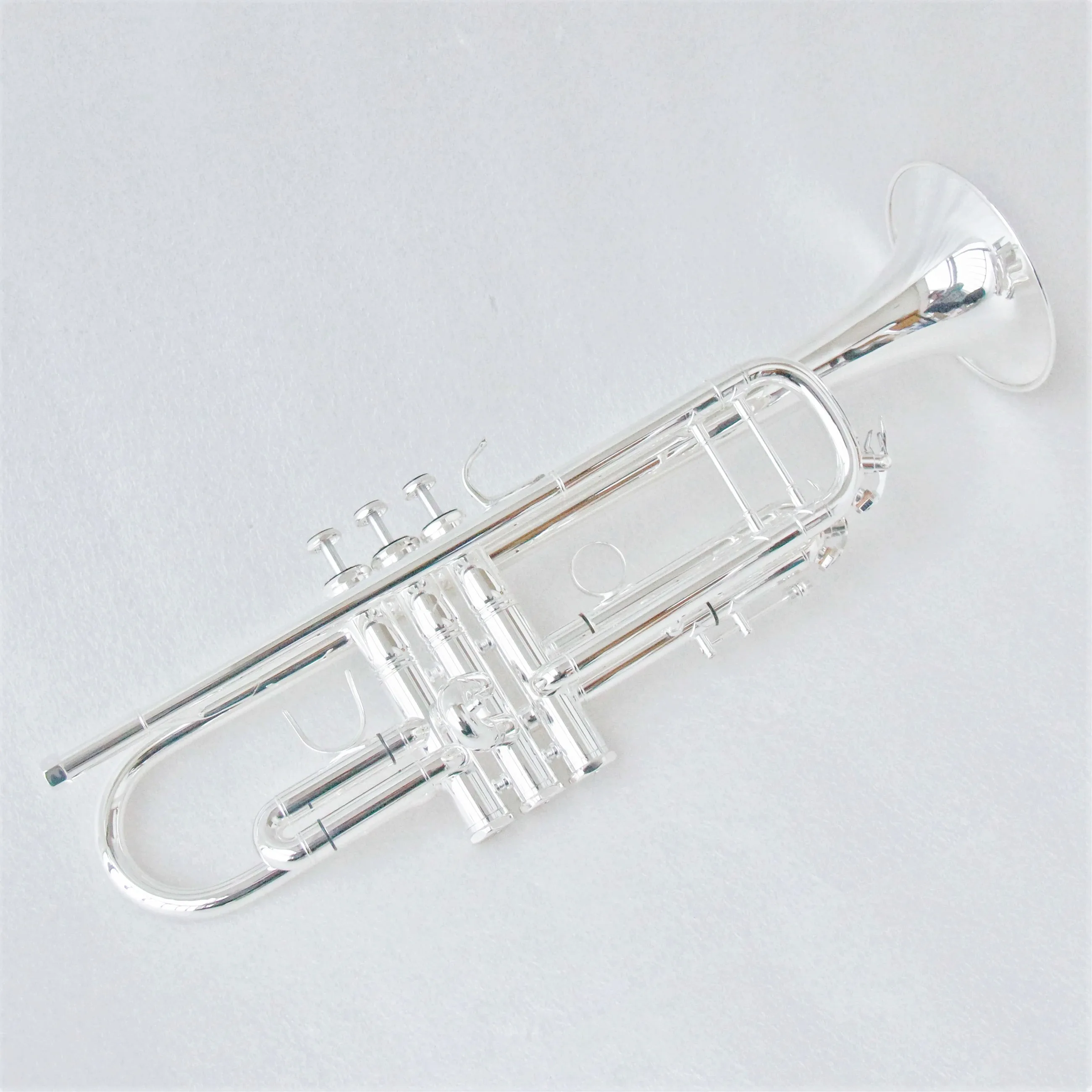 High End Trumpet Music Instrum - Musical Instrument Ending In A recension och pris
